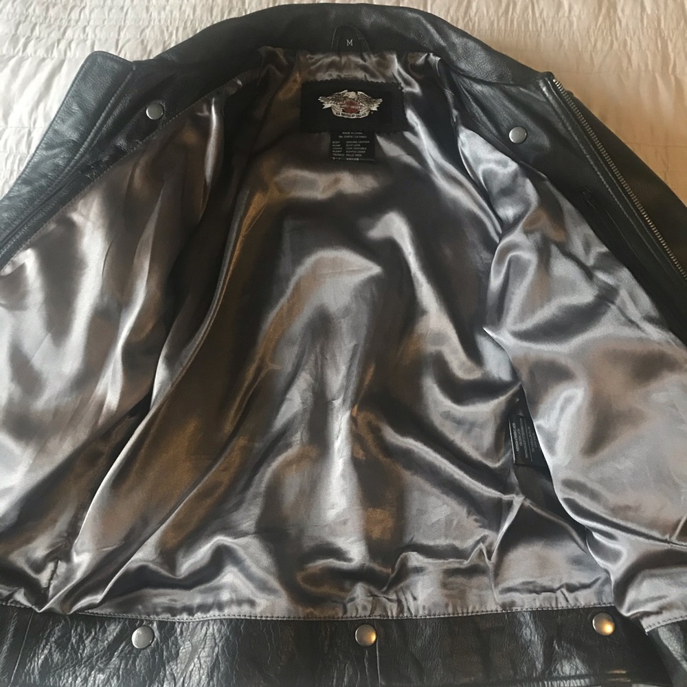 Harley Davidson Leather Riding Jacket - Picture 7 of 11